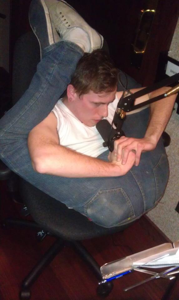 222739_10200133182326427_701126124_n