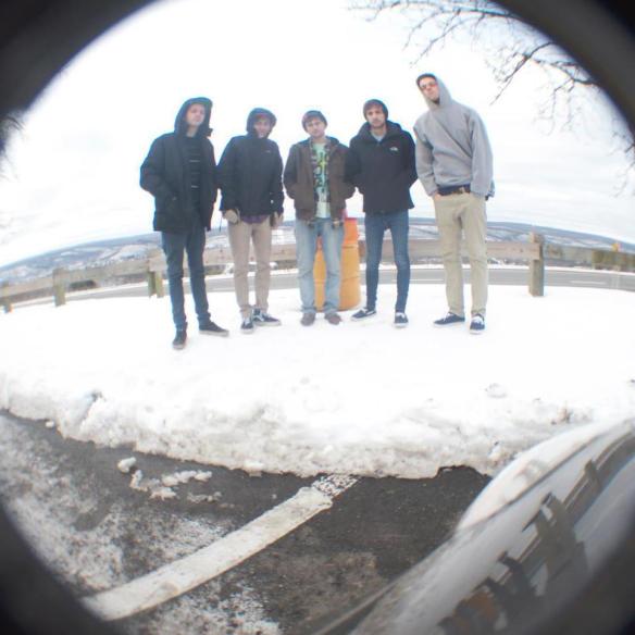 543893_422988774442657_263438882_n