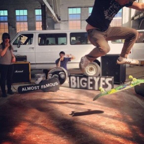 562192_612145578814191_430186006_n