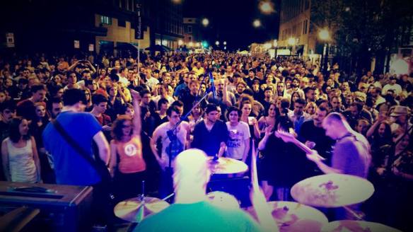 1000190_584735368232785_1386713661_n