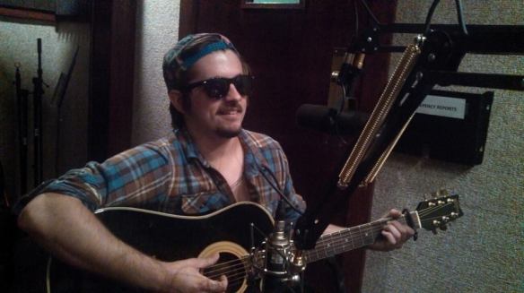 1069017_10200969807561535_519161244_n