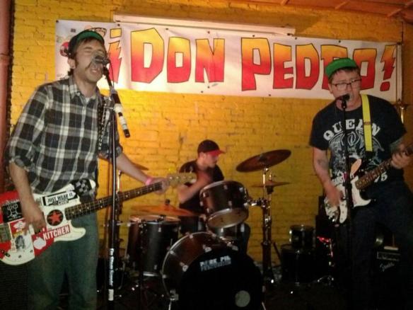 529245_330947606970924_197478131_n