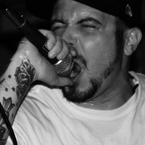 558463_10151234457850318_1265685675_n