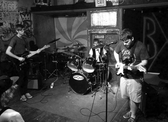 1094543_677722572241560_1306667285_o