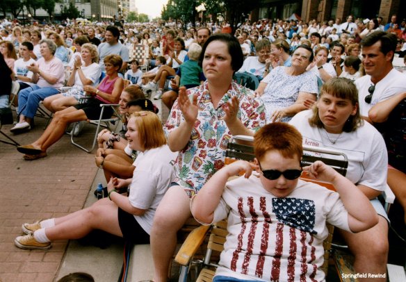 92565253_10157722842378558_4883230304900218880_o